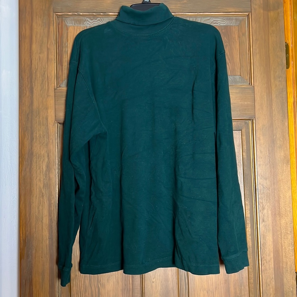 Puritan green turtleneck size large